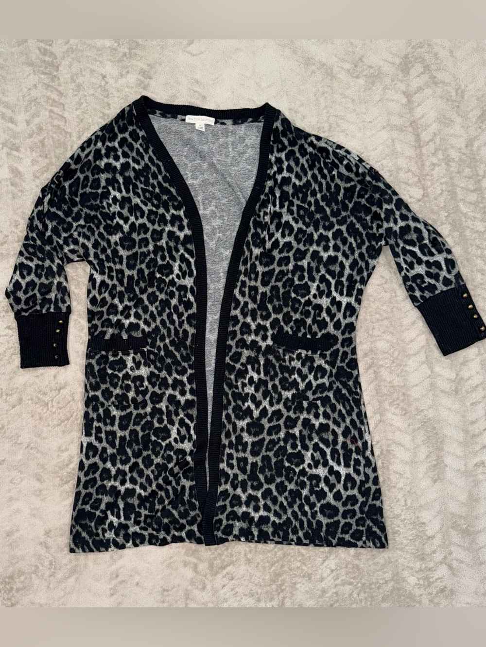 New York Laundry Chic 3/4 Sleeve Leopard Print Cardigan Size XL Black Gray